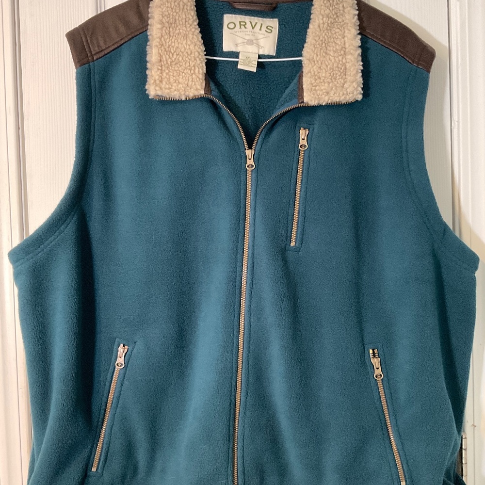Orvis full zippered vest